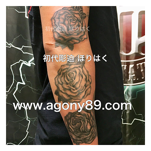 三輪の薔薇のタトゥー1403_3