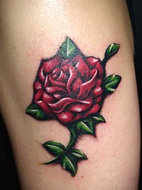 ワインレッド色の薔薇の花のタトゥー729_3