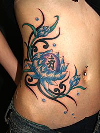 蓮の花に梵字水晶と水玉のタトゥー735_3