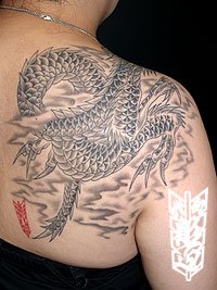 刺青 女性 龍886_4