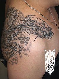 刺青 女性 龍886_5